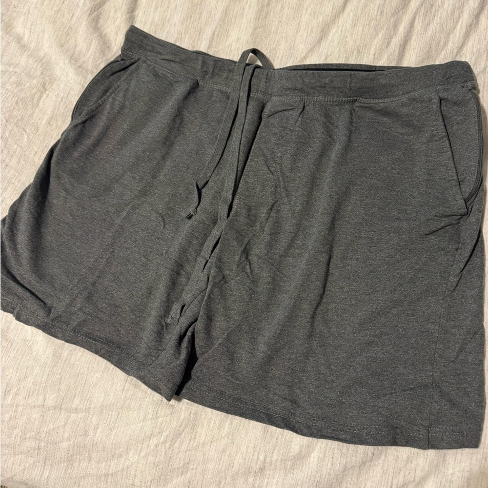 Eddie Bauer Men's Dark Gray Athletic Shorts